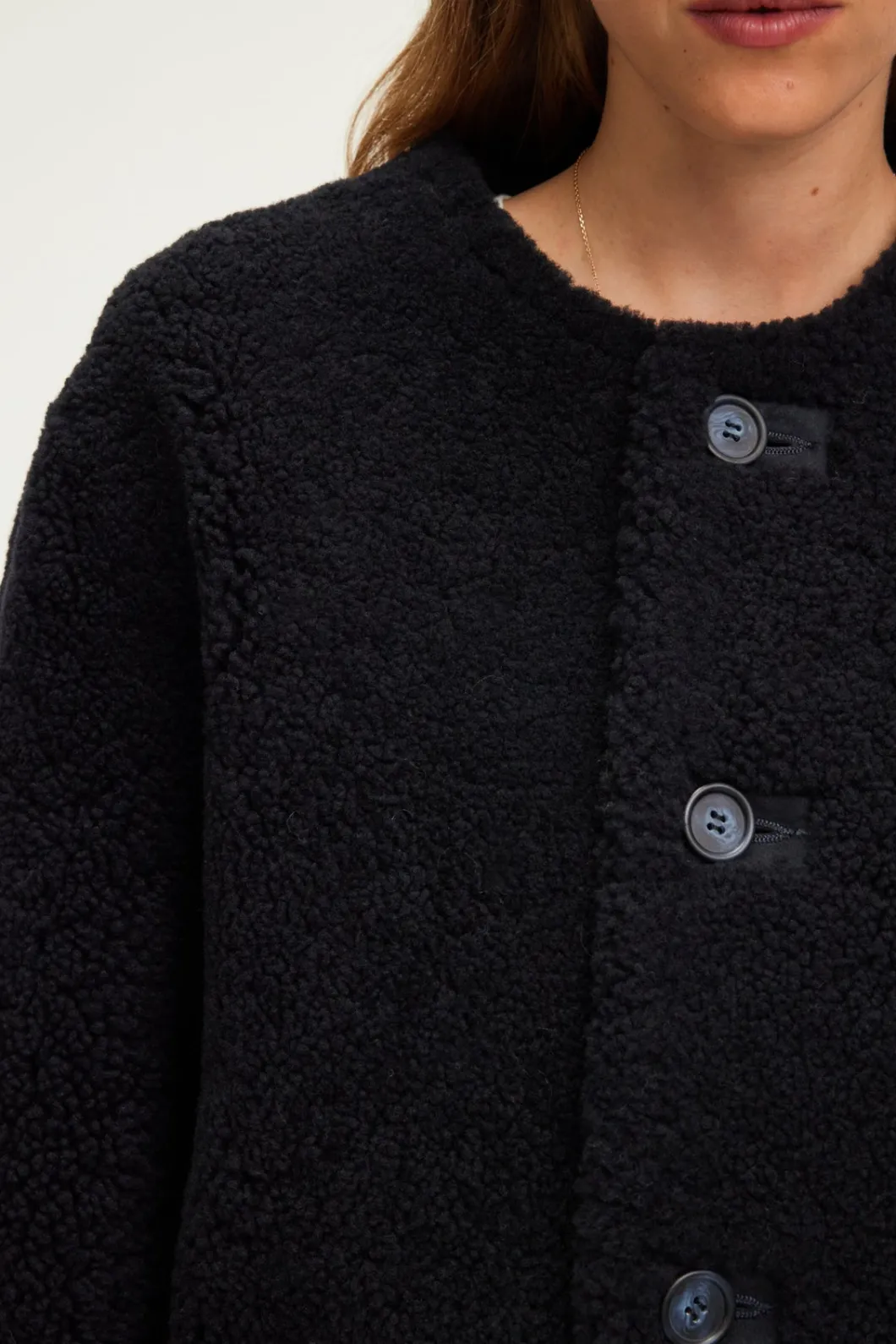 Manteau court réversible en peau lainée - LISON | Pablo New