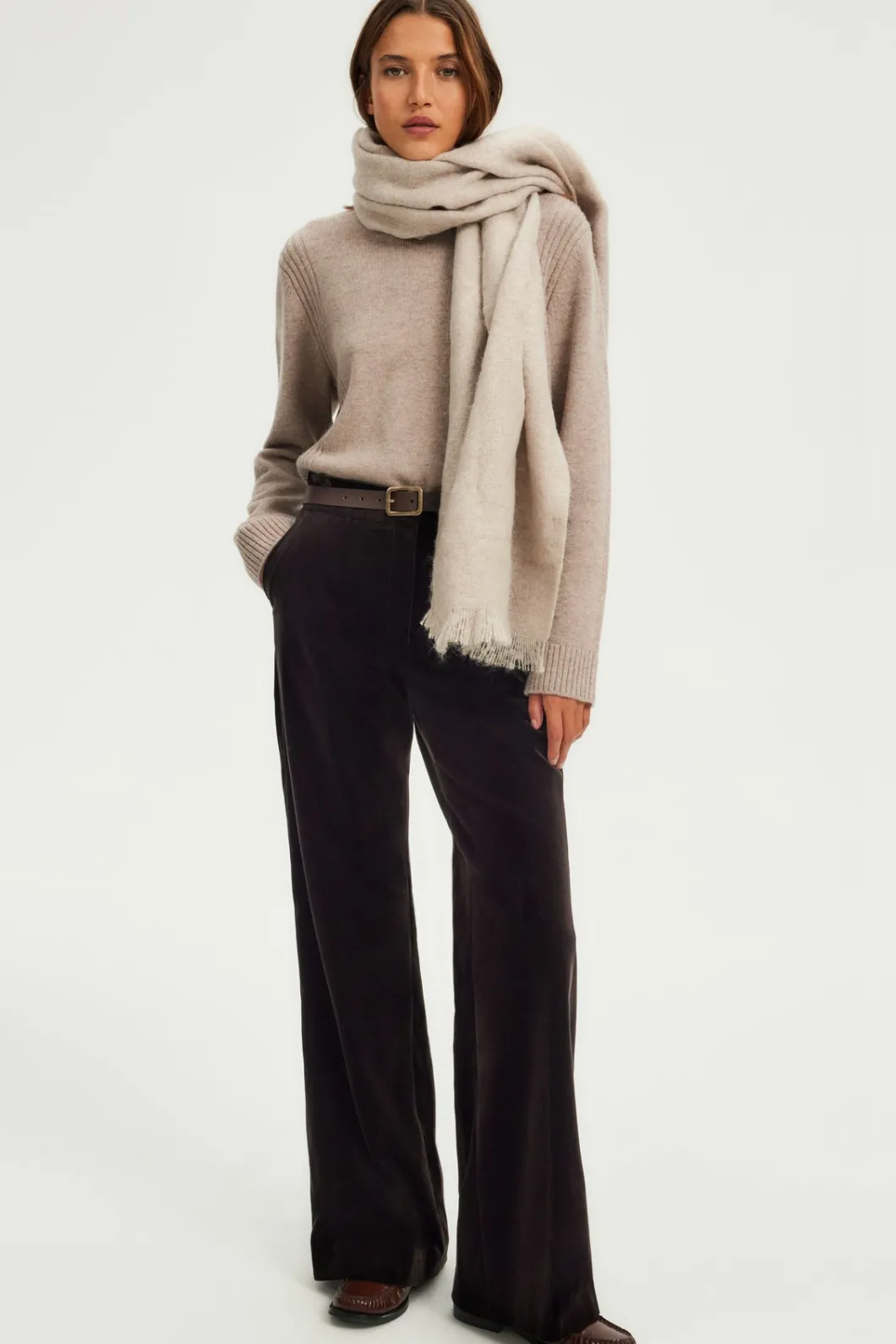 Pantalon large en velours lisse - NAIS | Pablo Discount