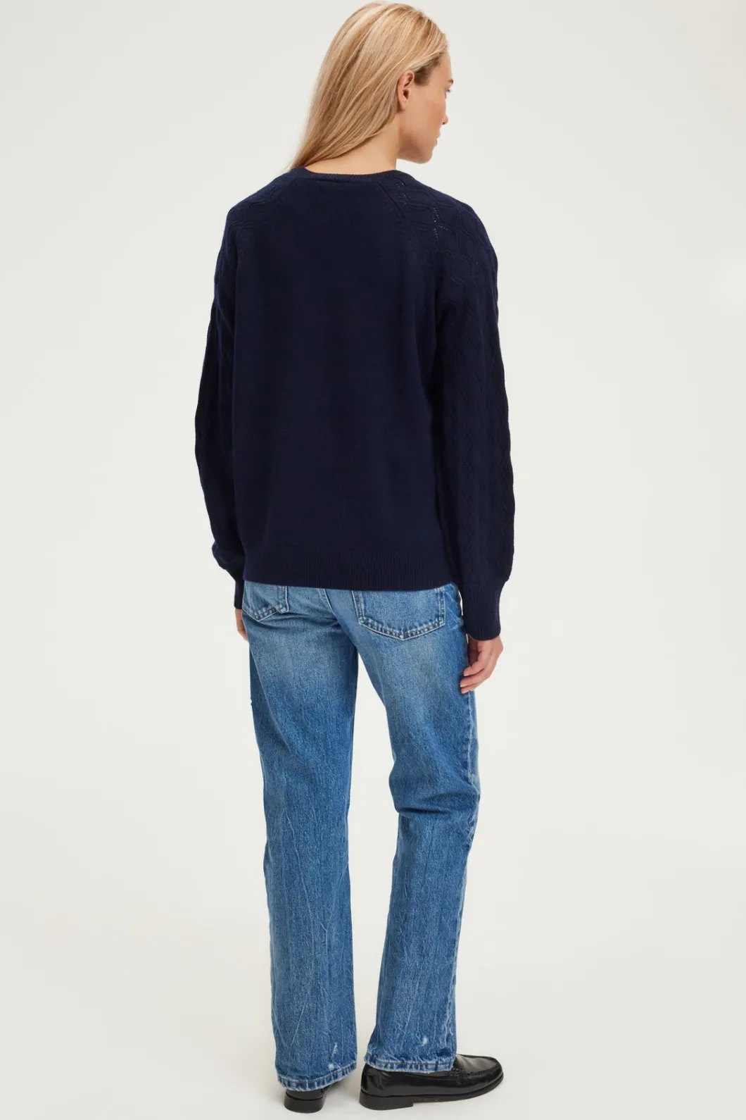 Pull en laine aux manches ajourées - JIOTI | Pablo Sale