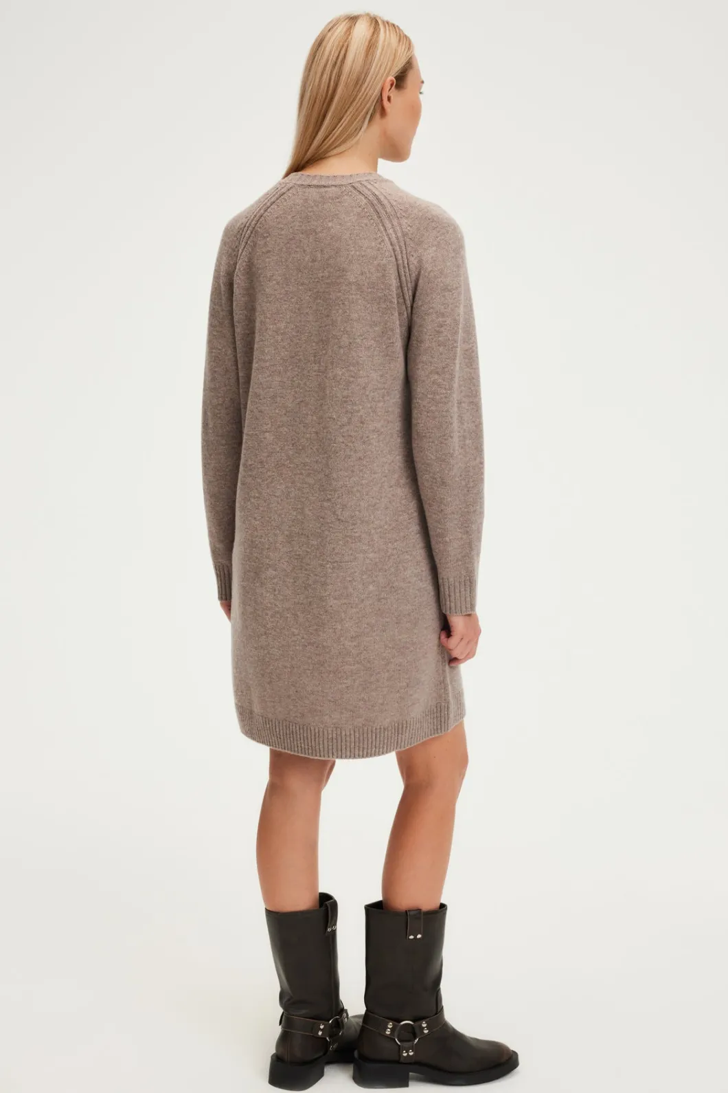 Robe courte et droite en laine - SOLITA | Pablo Sale
